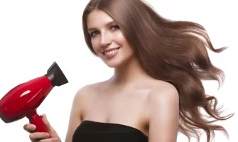 5 أسباب سحرية لشامبو الكيراتين تمنحك شعر ناعم سلس لامع خالى من التجعد