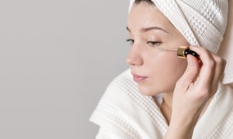 8 فوائد تجعل الهيالورنيك أسيد أهم عنصر فى روتينك الجمالي