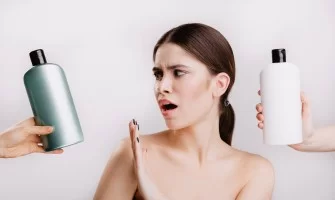 8 أسباب صحية تجعلكِ تستبدلي شامبو السلفات بشامبو خالي من السلفات