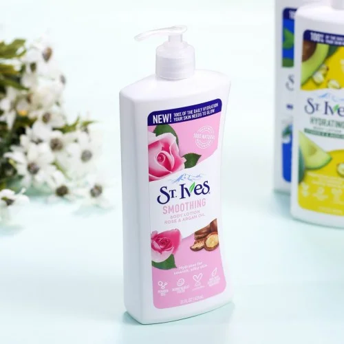 St. Ives Smoothing Lotion Rose & Argan Oil 621 M St. Ives Smoothing Lotion Rose & Argan Oil 621 M